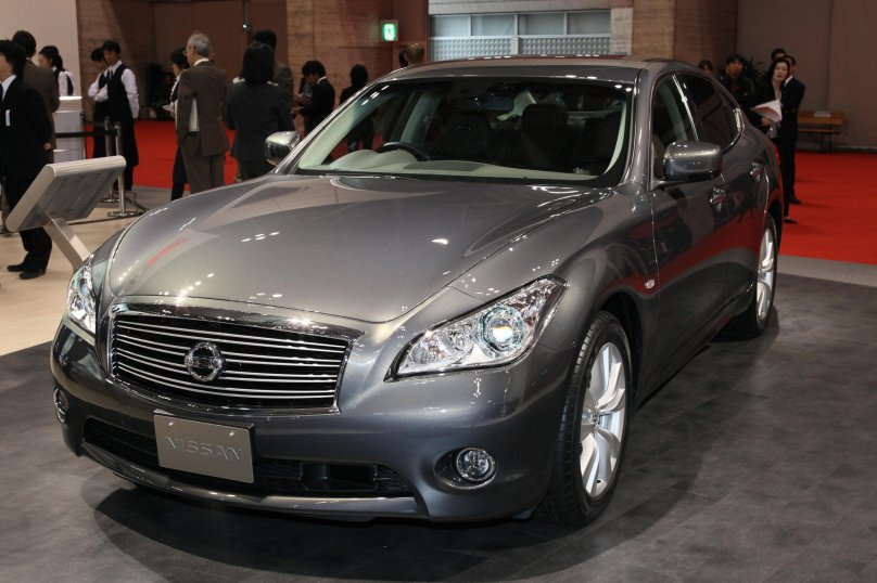Nissan Fuga 2009
