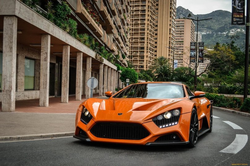 Спорткар Zenvo st1