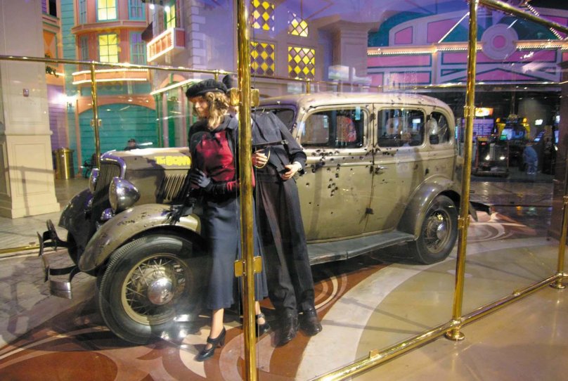 Машина Бонни и Клайда в музее