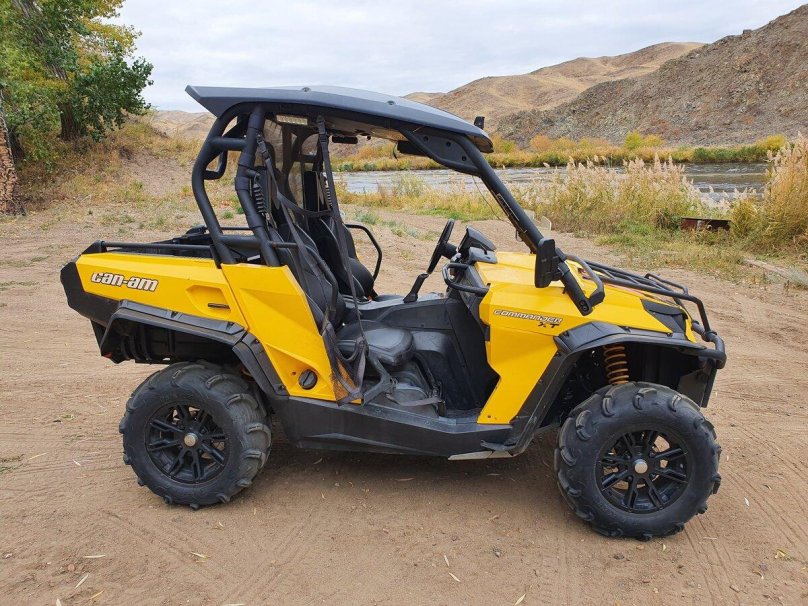 BRP Commander 1000 4 местный