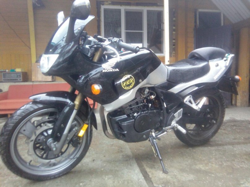 Мотоцикл Zongshen zs250gs