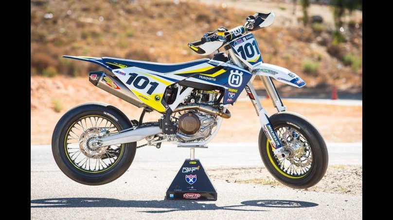 Husqvarna 450 Supermoto