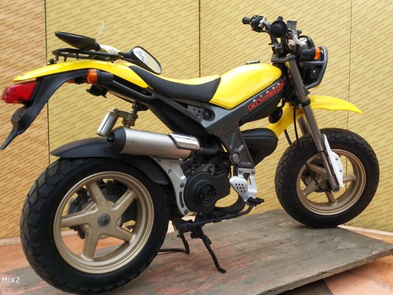 Suzuki Street Magic 110