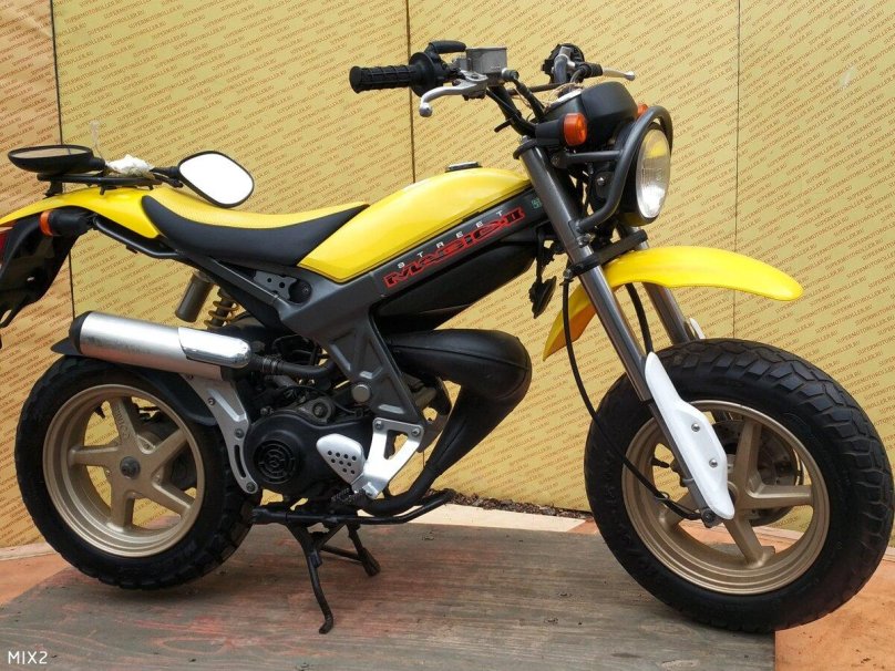 Suzuki Street Magic 2