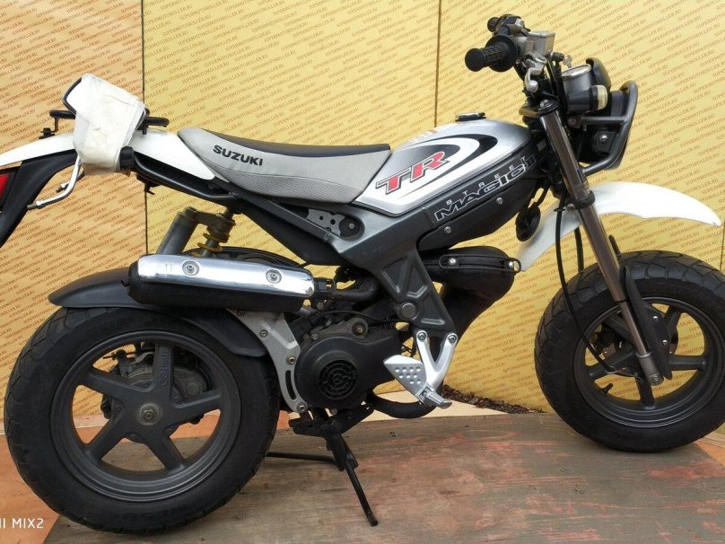 Suzuki Street Magic 50