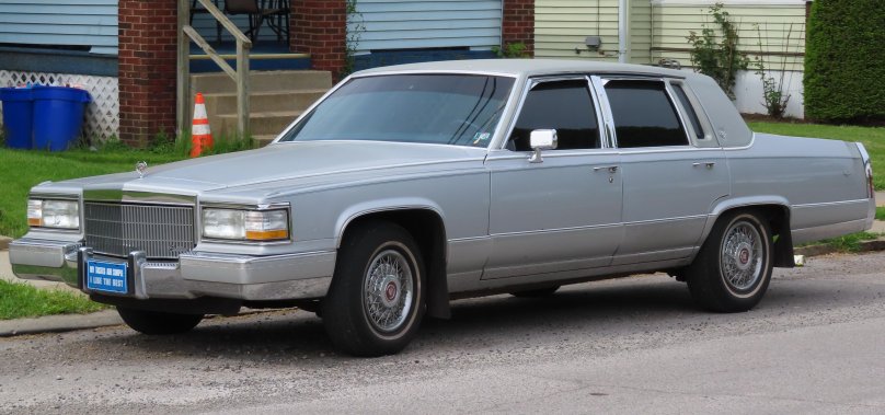 Cadillac Fleetwood Brougham 1995