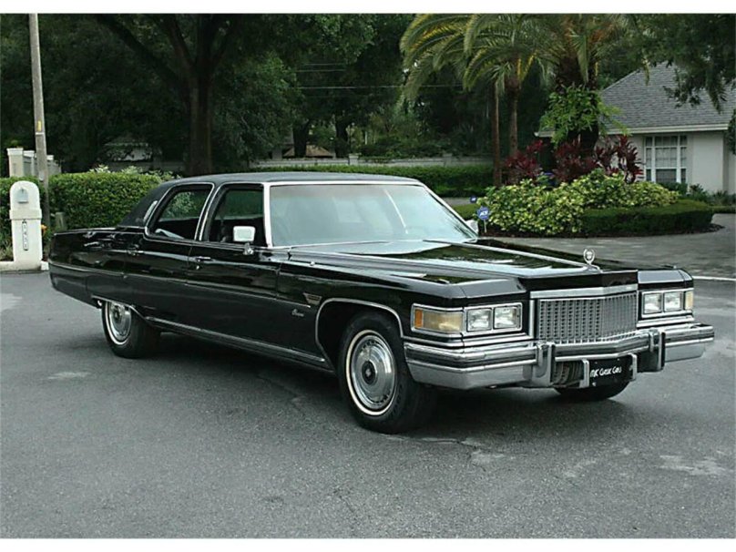 Cadillac Fleetwood Brougham 1975