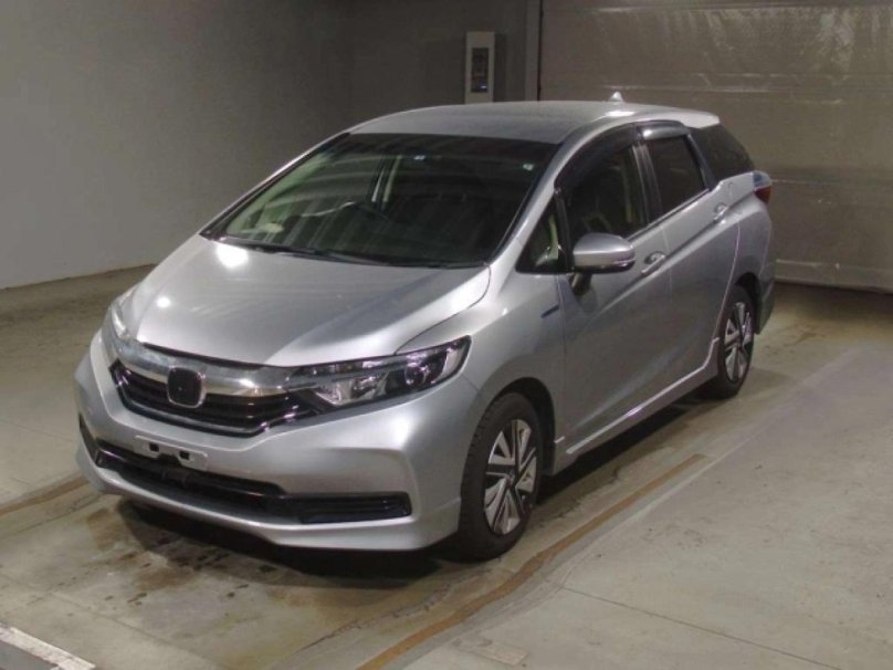 Хонда Шатл 2018 гибрид