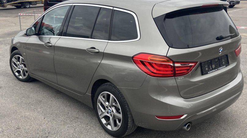 BMW 2 Gran Tourer f46 Размеры лобового стекла