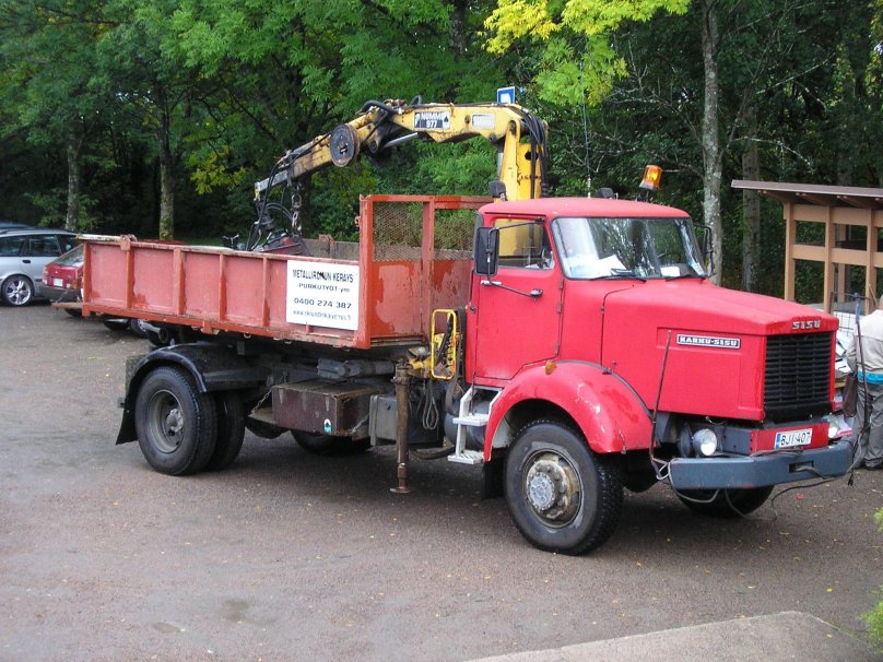 Финские Грузовики sisu