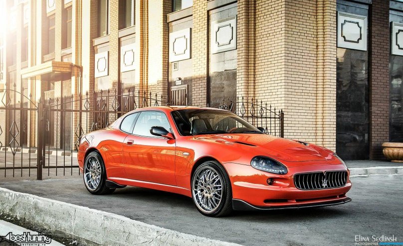 Мазерати 3200 gt