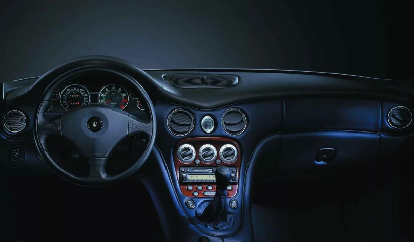 Maserati 3200 gt салон