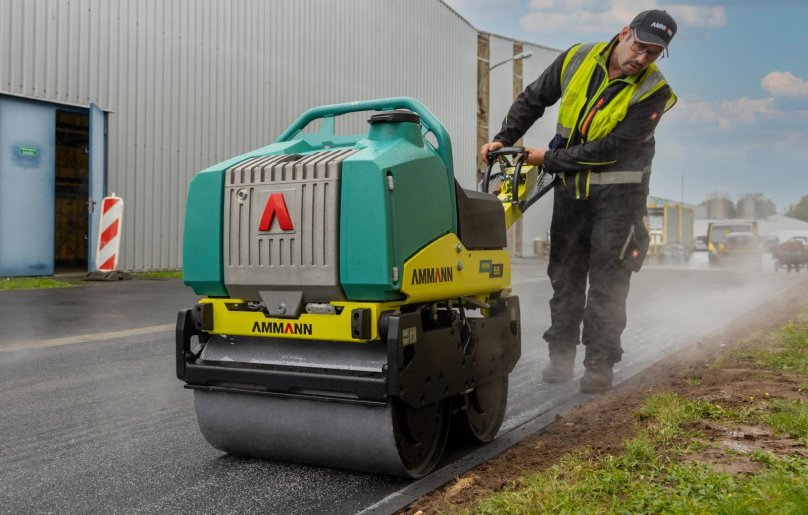 Ammann AP 240