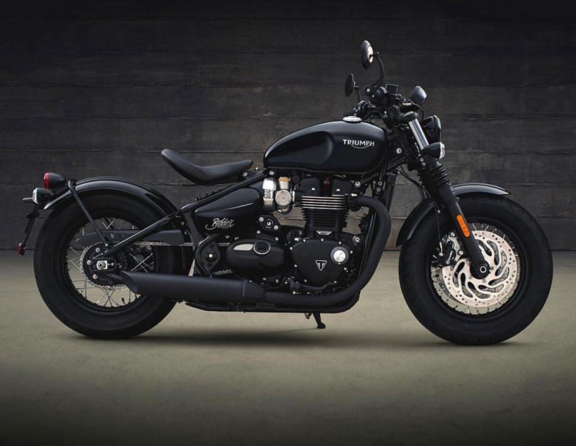 Триумф боббер мотоцикл
