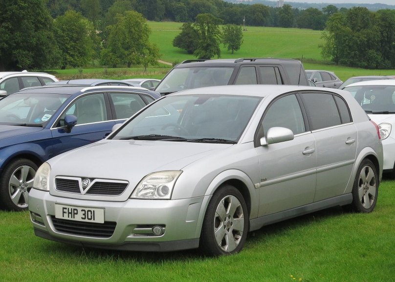 Опель Сигнум 2004