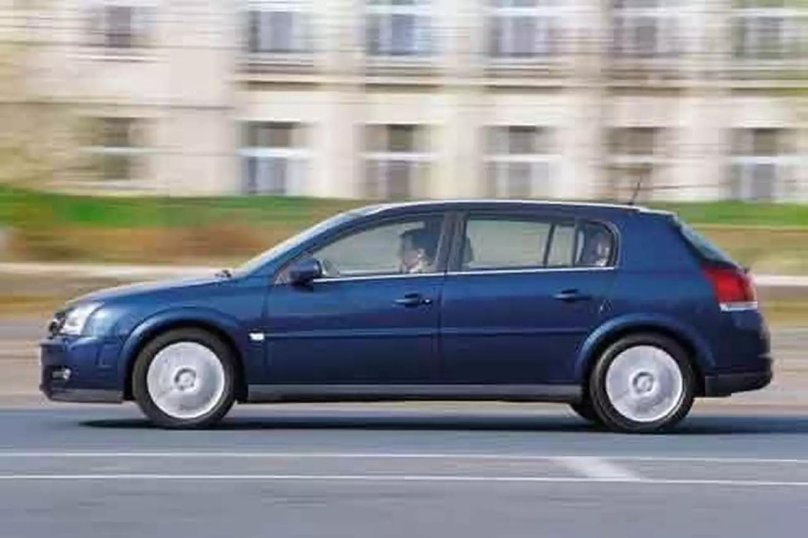 Опель Сигнум 2.2