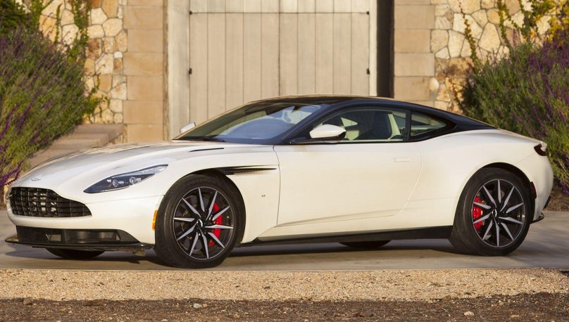 Aston Martin db11 2017 sportscar