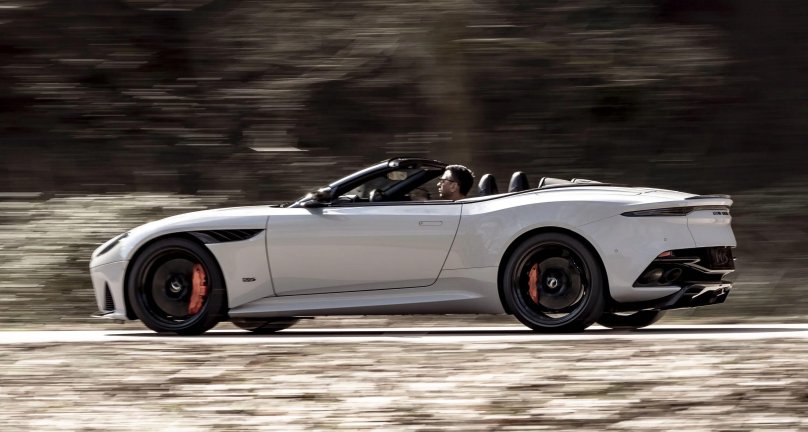 Aston Martin DBS Superleggera