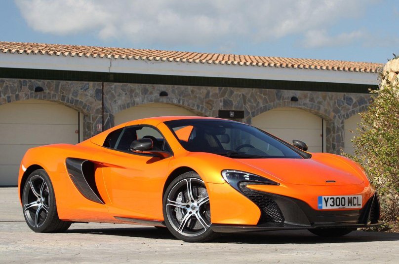 MCLAREN 650s,2015