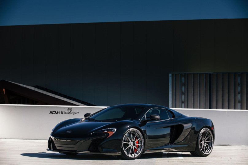 MCLAREN 650s чёрный