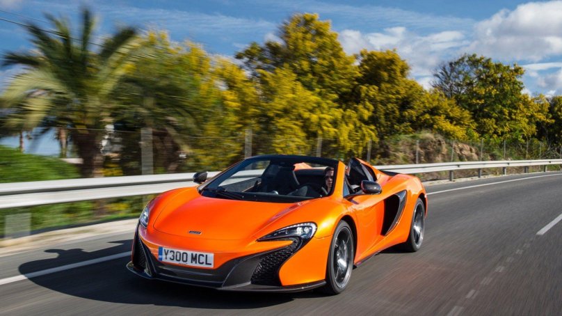 MCLAREN 650s,2015