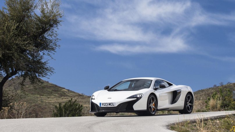 MCLAREN 650s White