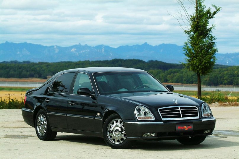 Саньенг седан Chairman