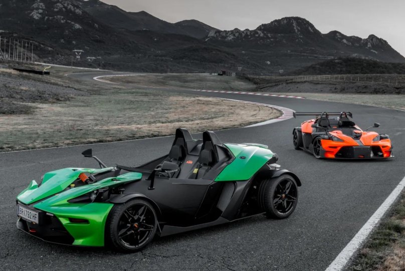 Спорткар x Bow