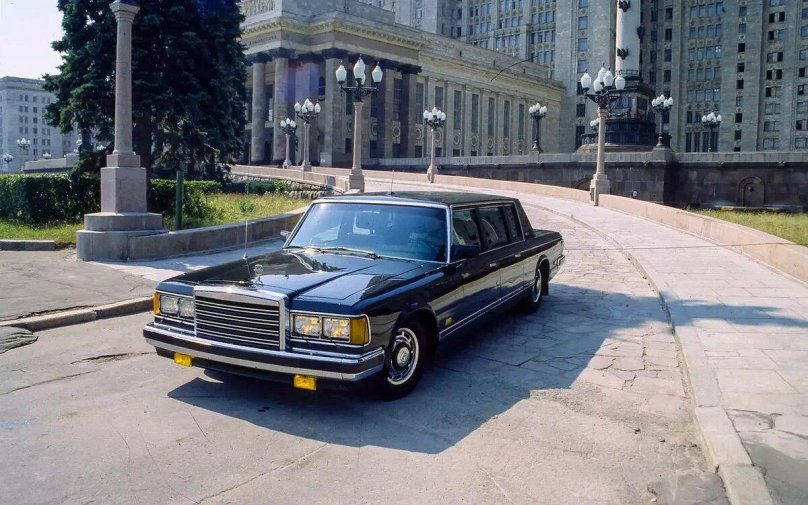 Правительственный ЗИЛ 41047