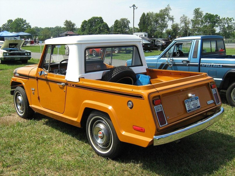 Jeep Jeepster Commando