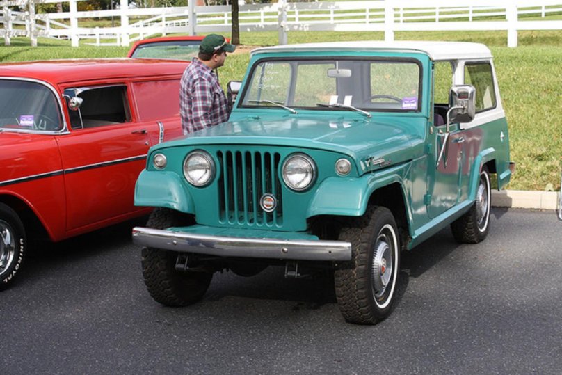 Kaiser Jeep m715