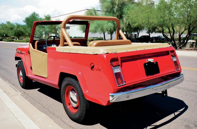 Jeep Jeepster Convertible 1967
