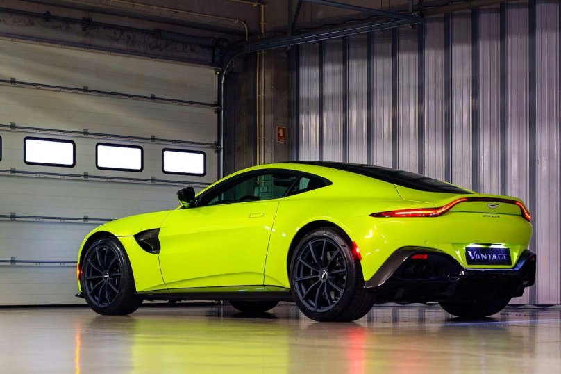 Aston Martin Vantage 2019