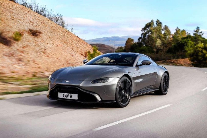Aston Martin Vantage
