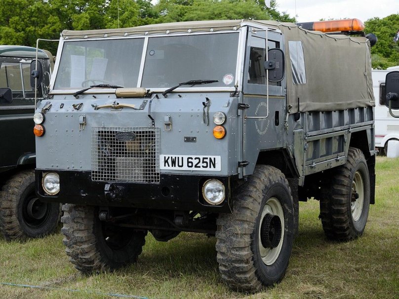 Лендровер 101 форвард