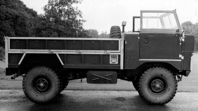 Land Rover 101 FC