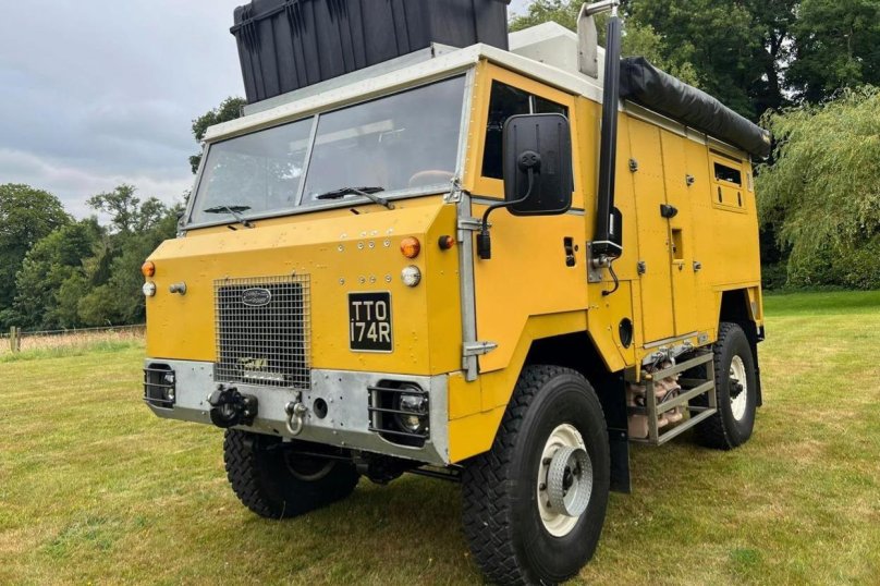 Ленд Ровер 101 форвард контрол