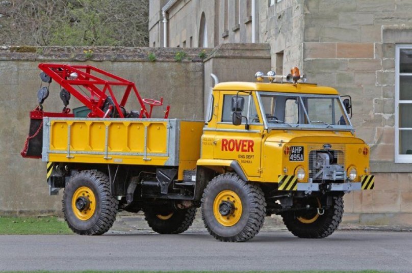 Land Rover forward Control