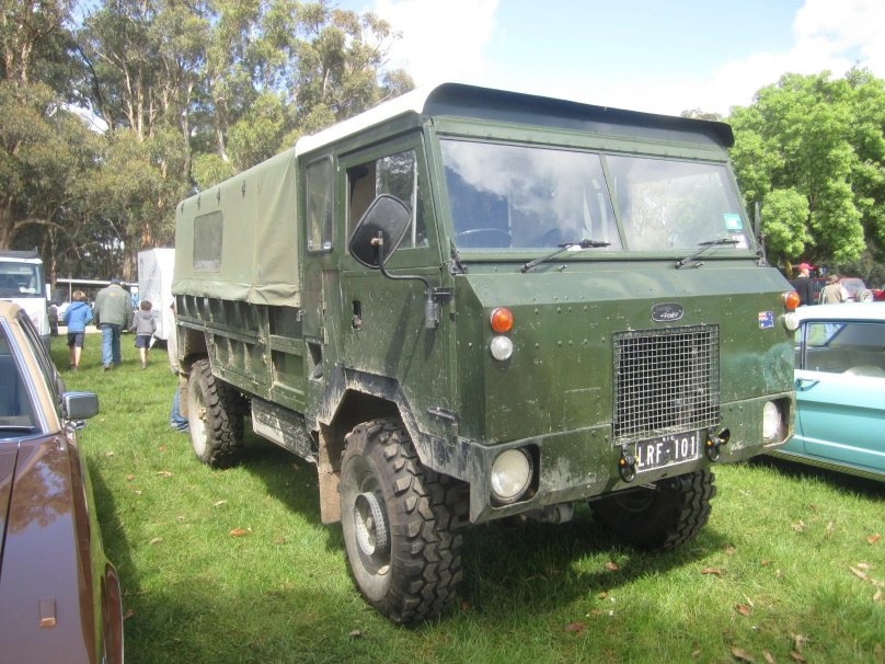 Ленд Ровер 101 форвард контрол