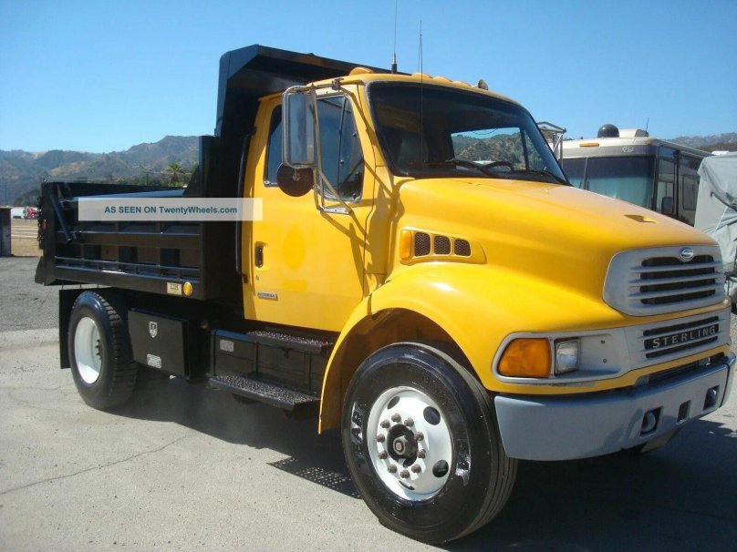 Форд Стерлинг самосвал