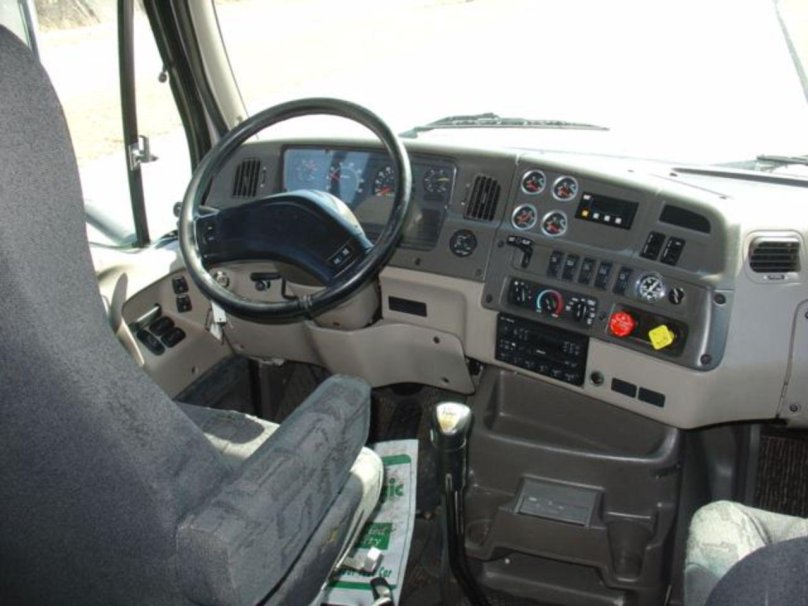 Стерлинг Сильвер Стар кабина