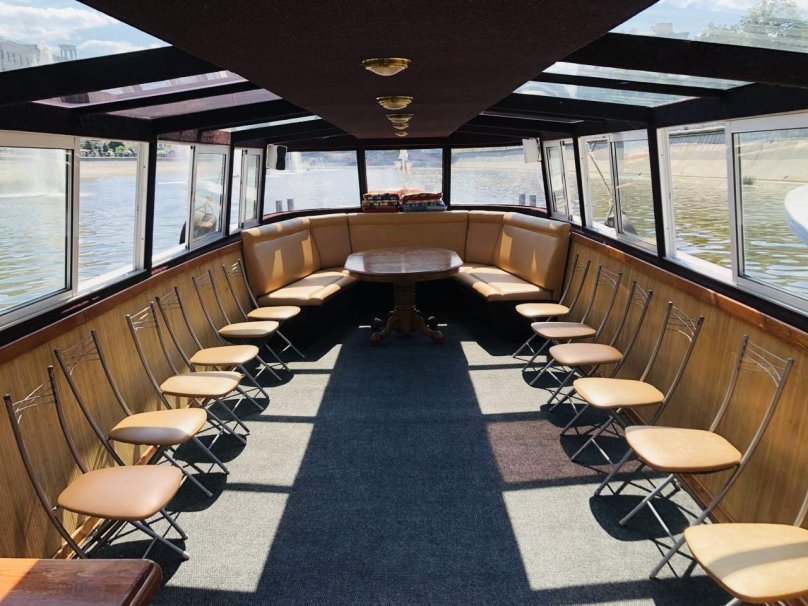 Теплоход Конкорд в Москве