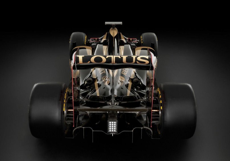 Лотус Рено формула 1