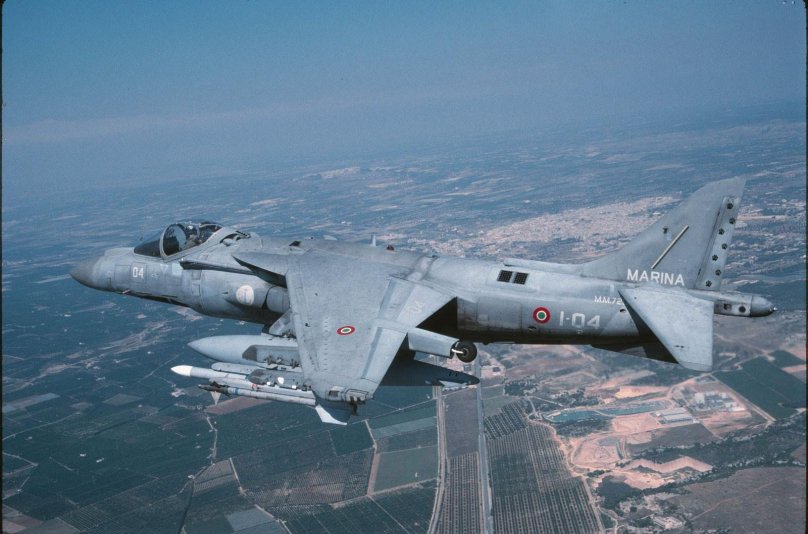 Av-8b Harrier 2