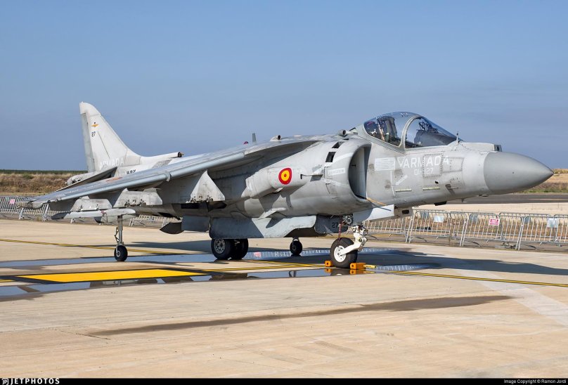 MCDONNELL Douglas av-8 Harrier II