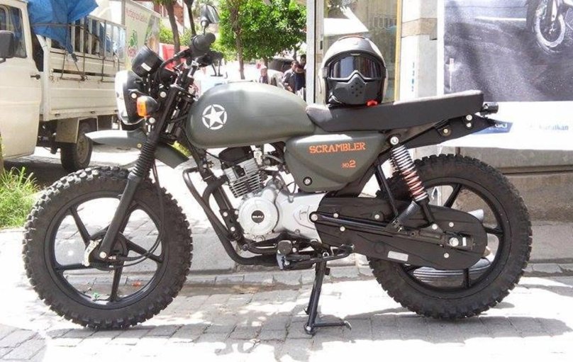 Мотоцикл Bajaj Boxer 125