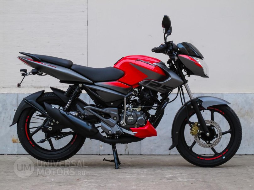 Баджадж Пульсар 125