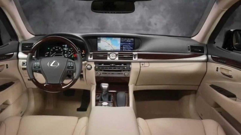 Лексус лс 460 2015