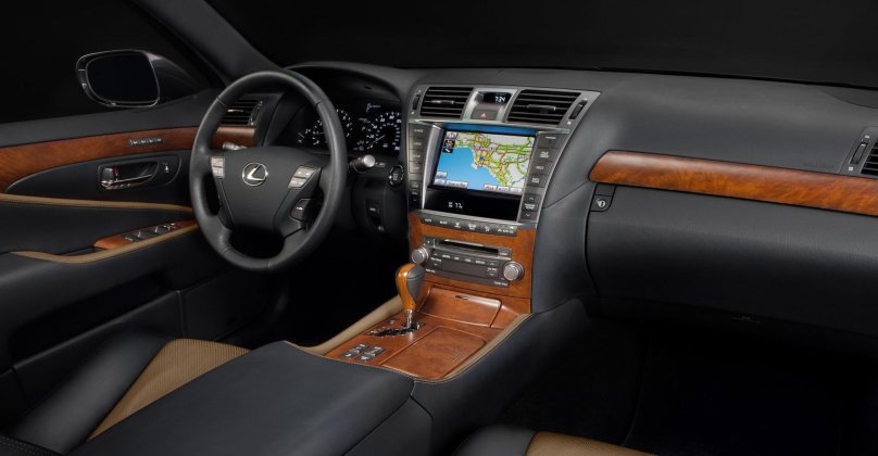 Лексус лс 460 салон