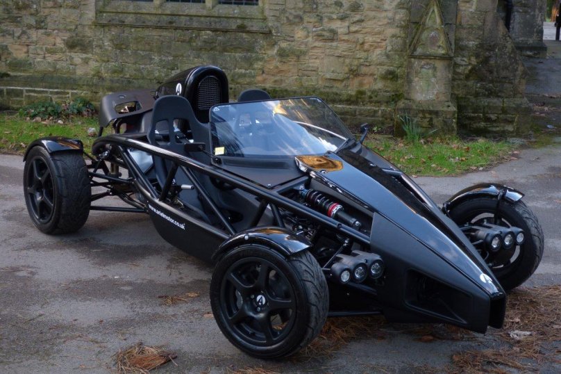 Ariel Atom 2000